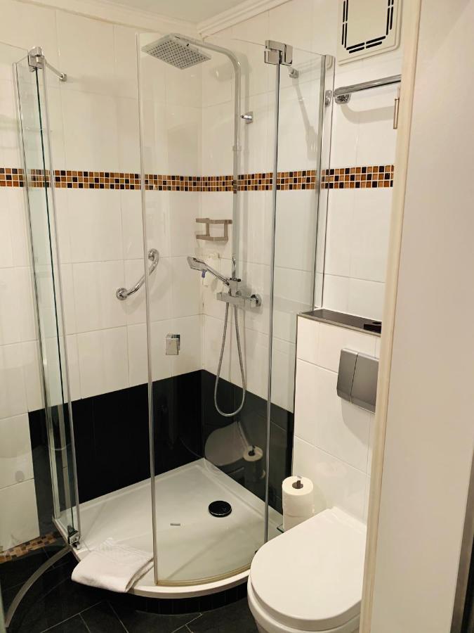 Schlosshotel Landstuhl Εξωτερικό φωτογραφία